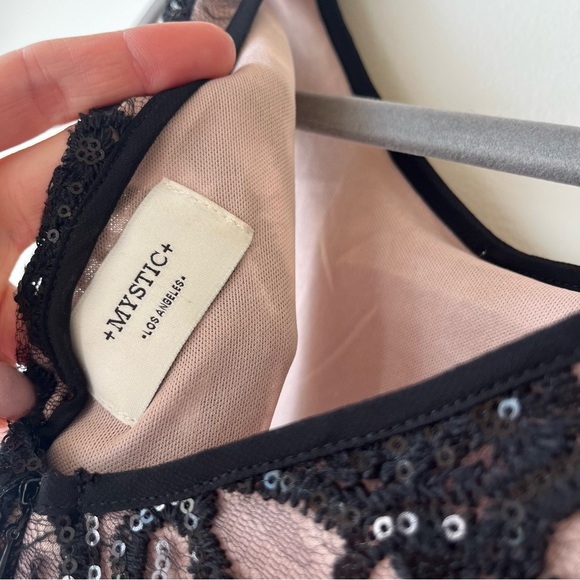 Mystic Los Angeles Nude Lined Black Sequin Lace Sheath Dress Size L - Picture 8 of 11